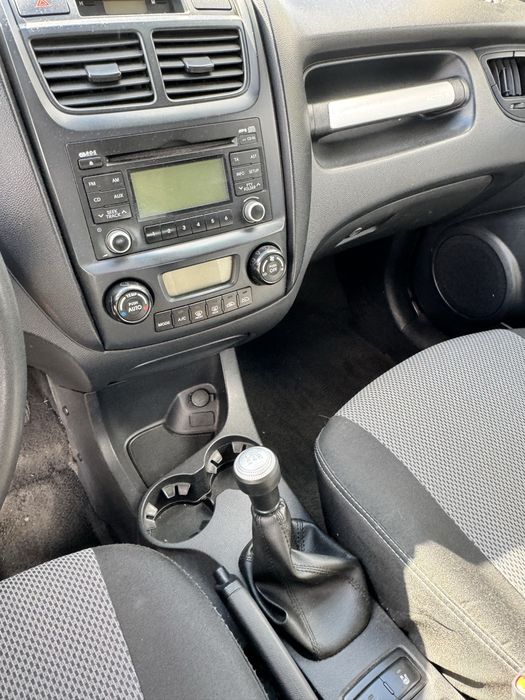 Кросовер Kia sportage