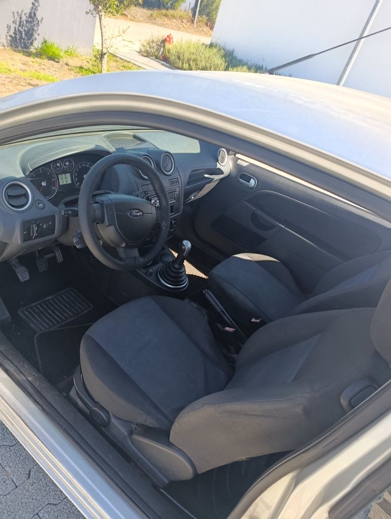 Ford fiesta 1.4 tdci