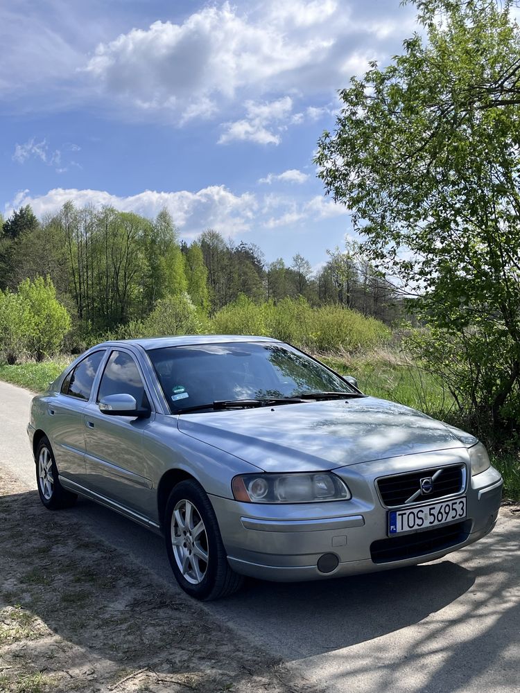 Volvo s60 2.4d 200km