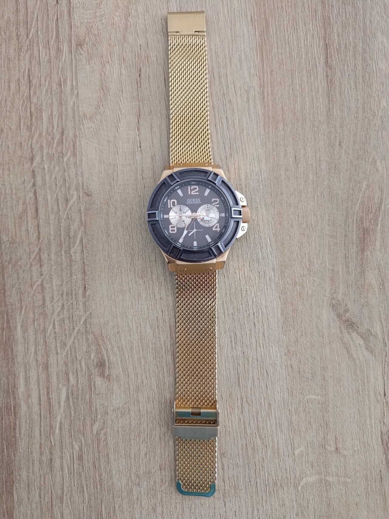 Zegarek Guess W0040G3