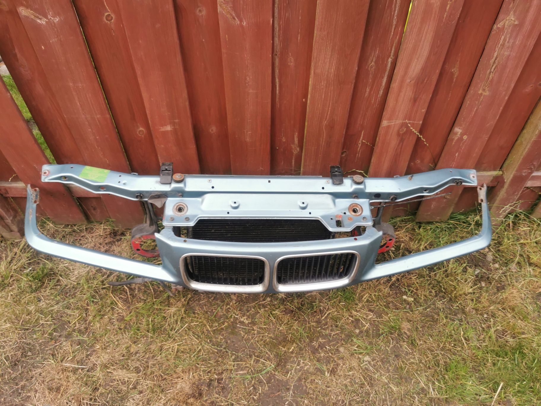 Pas przedni bmw e36 nosek chłodnica klimatyzacji