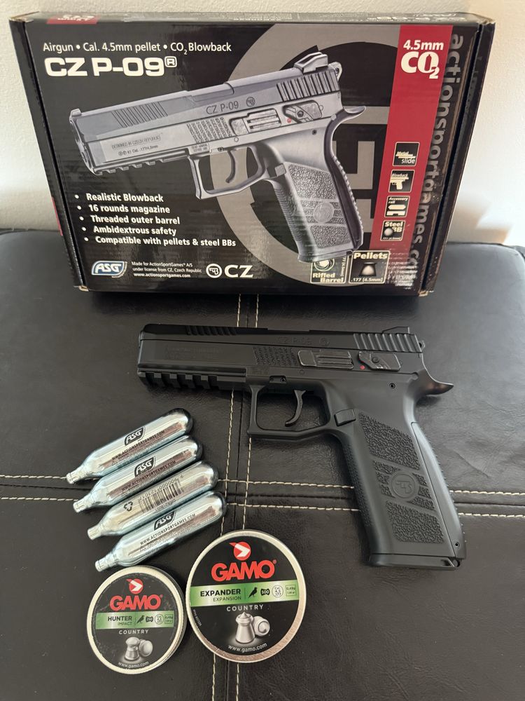 Pistola de chumbos 4.5 com Blowback