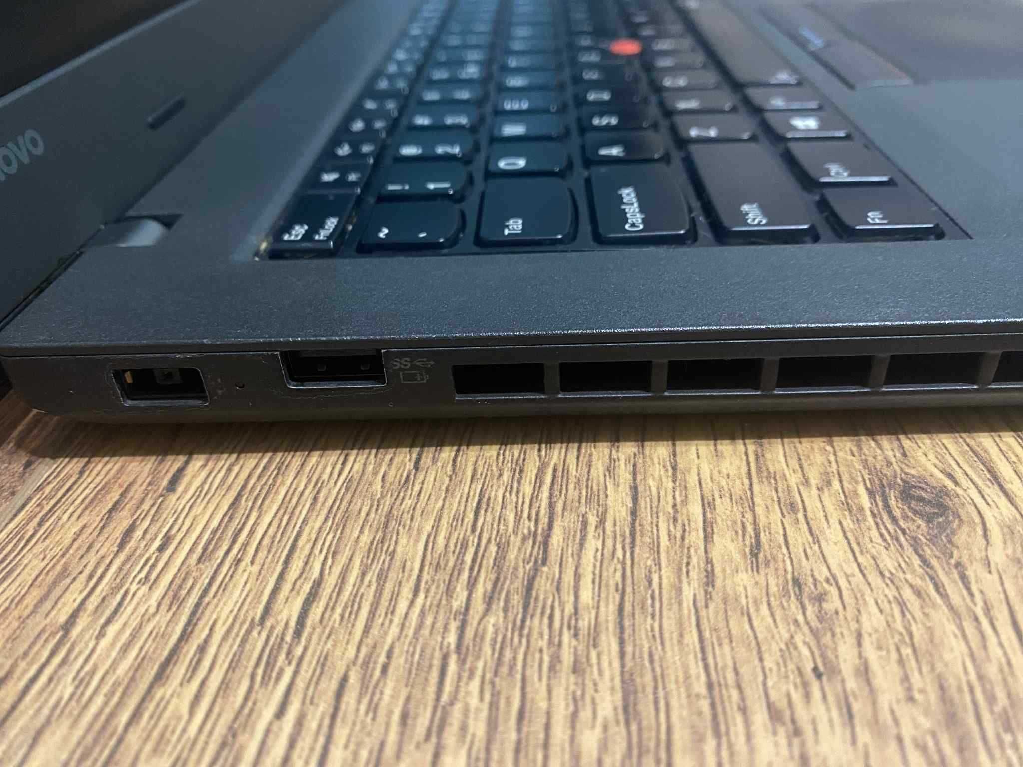 Lenovo ThinkPad T470p i7-7700HQ/24GB/1TB SSD/Win10Pro/GeForce940MX