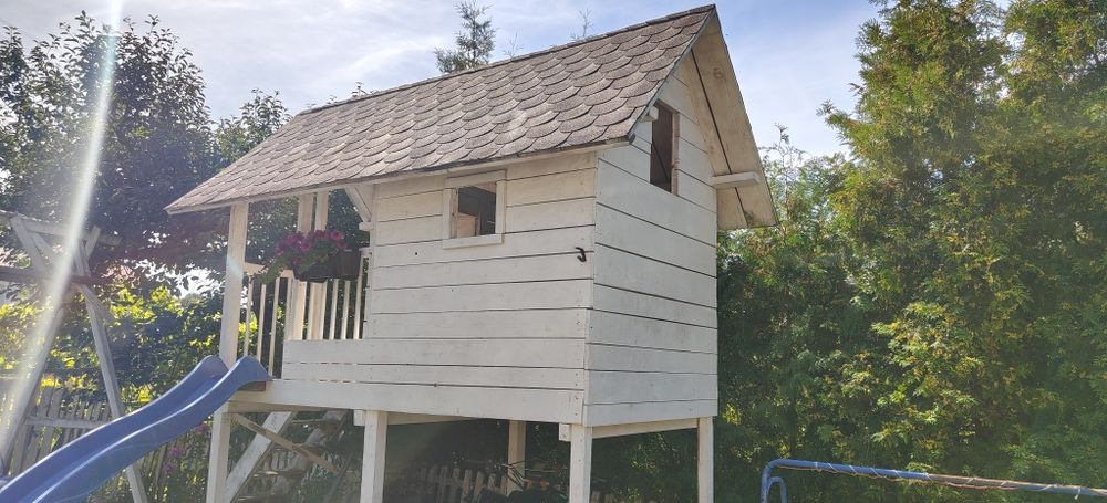 Domek dziecięcy drewniany duży, solidny