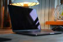 MacBook Pro 13” M1 | 16GB RAM | 512GB SSD + DODATKI