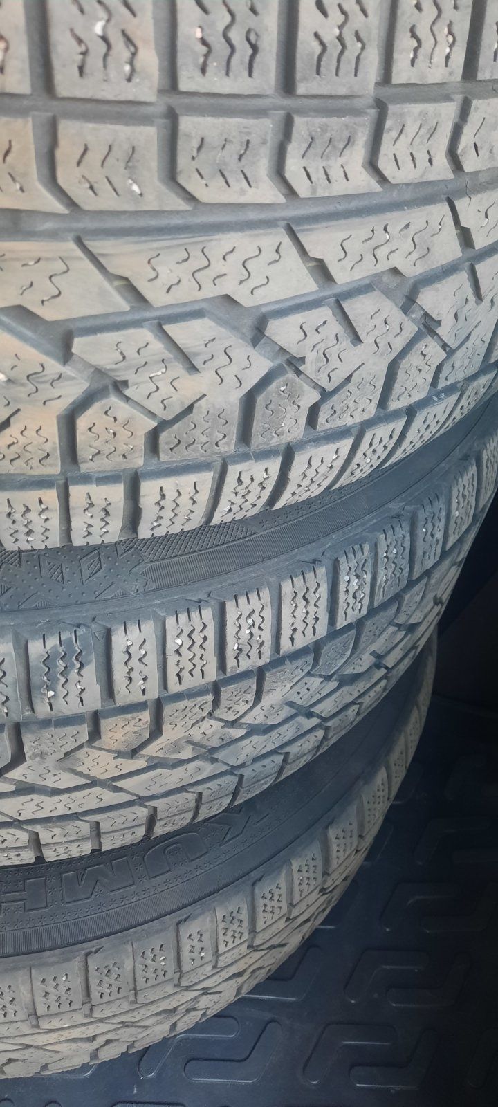 Зимові шини KUMHO EXTRA LOAD 225/55R18 102H