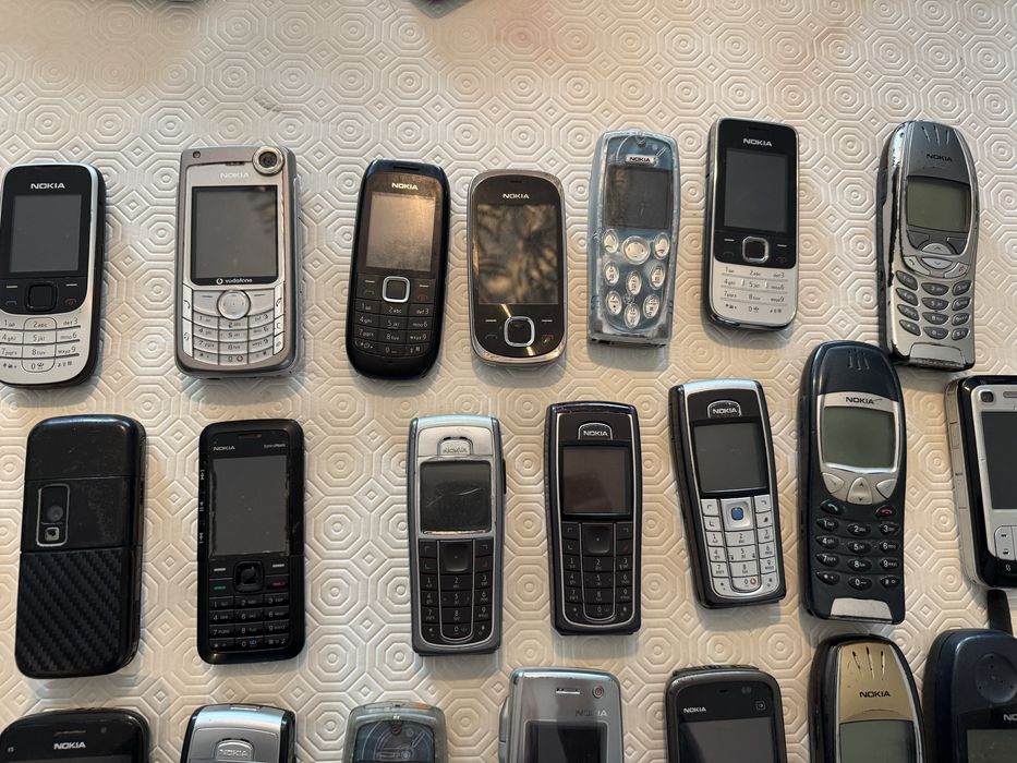 23 Nokias p/ colecionadores