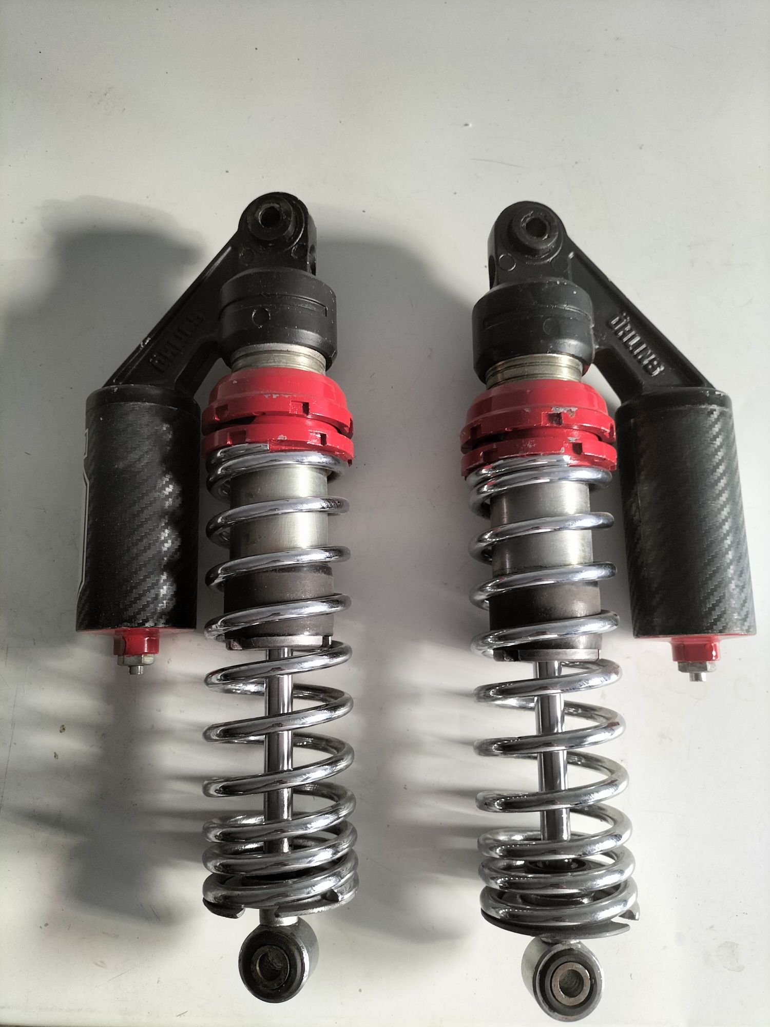 Suspensão HOLLINS