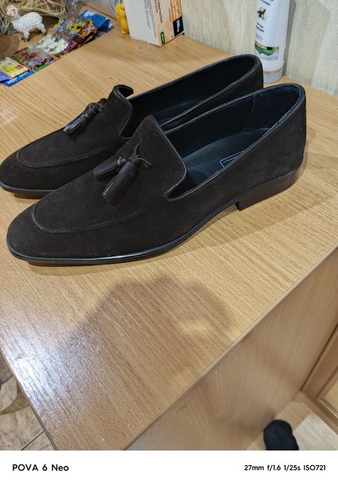 Продам туфлі лофери оригінал. Натуральна замша.