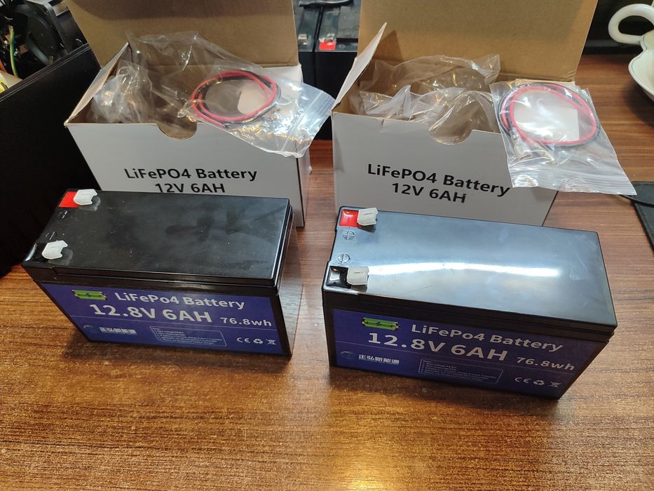 LiFePO4 батарея 12V 6AH (2 шт)