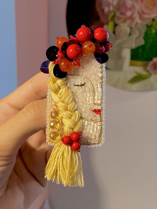 Брошки. Прикраси. Бісерні вироби.