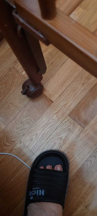 Berço em madeira maciça