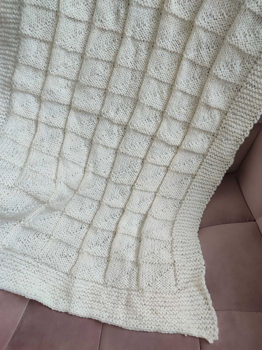 Теплий плед в'язаний, плюшевий