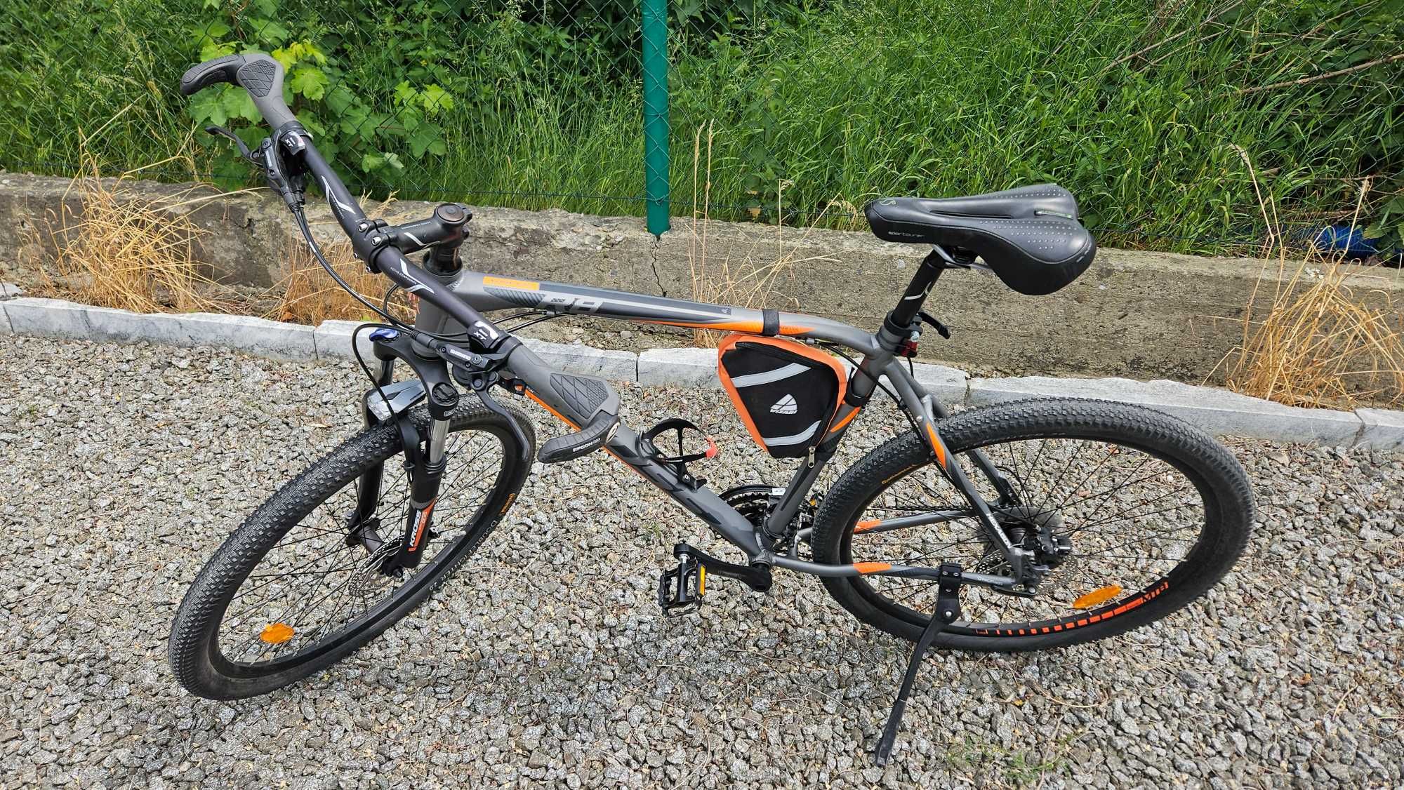 Rower KROSS Hexagon R8 Aluperformance XT Deore + GRATISY