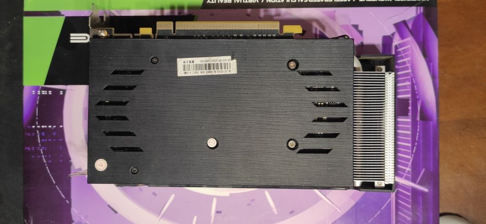 Продам видеокарту Rx580 8gb 2048 sp , в отличном состоянии