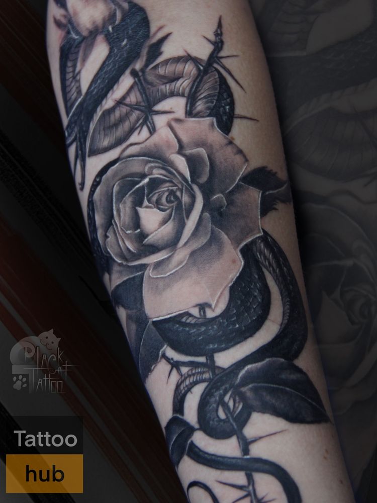Татуювання в місті Канів. Тату в кредит. Tattoo hub. Юлія Коловратова