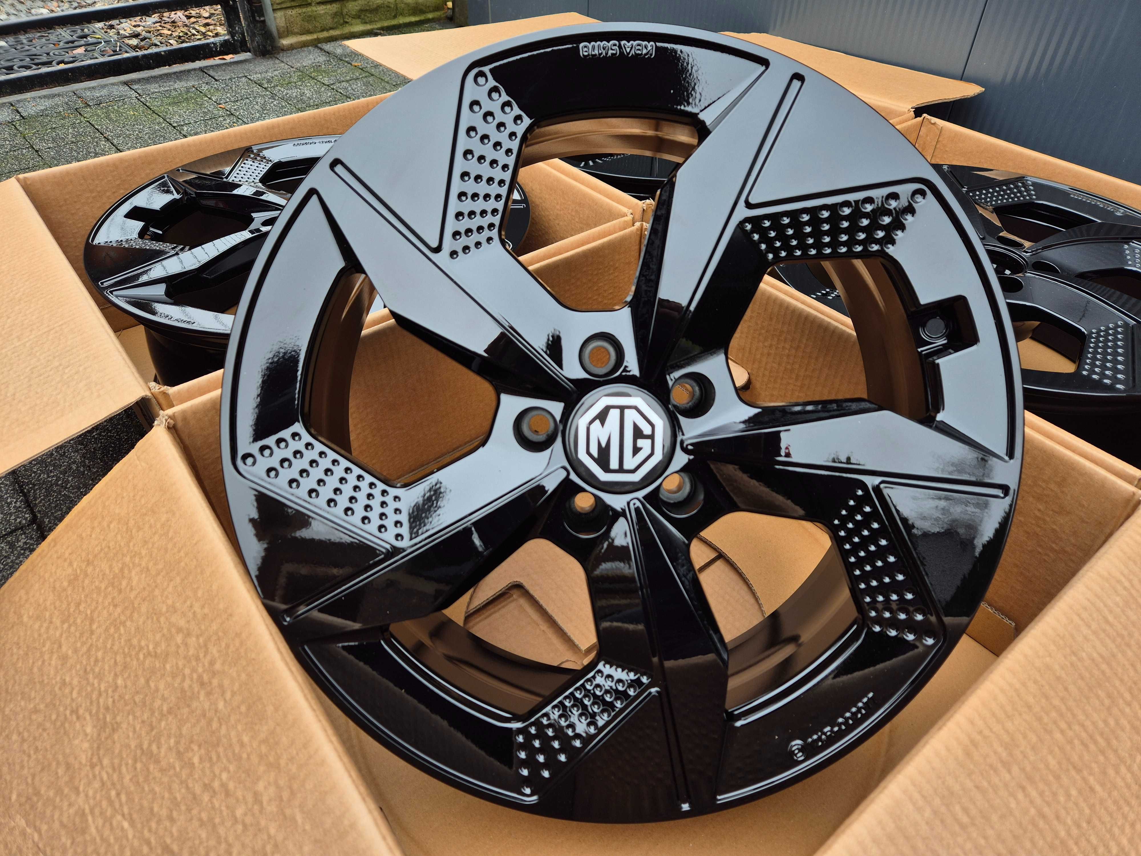 Felgi 19" MG HS eHS MG4 5x112