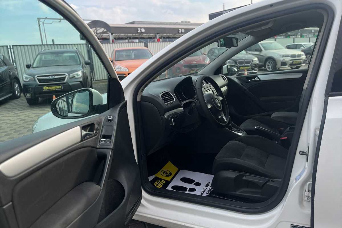 Volkswagen Golf 2010