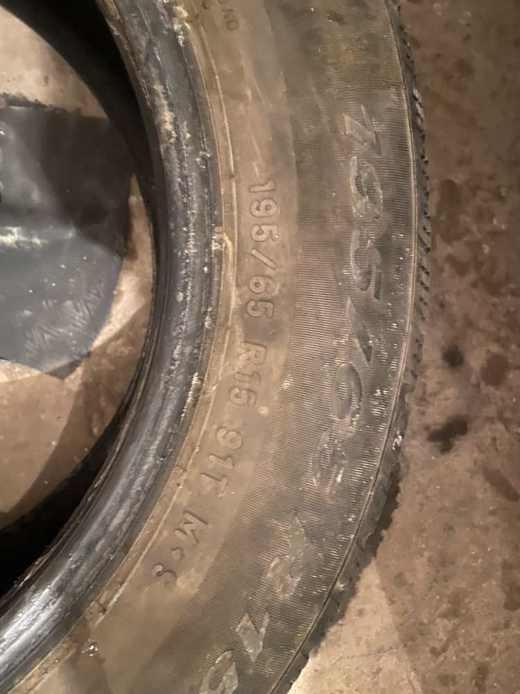 195/65/r15 zimowe 2x pirelli 5/4mm