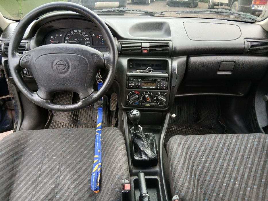 Sprzedam Opel Astra 1.4 benzyna