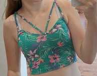 Crop top zielony w kolorowe kwiatki