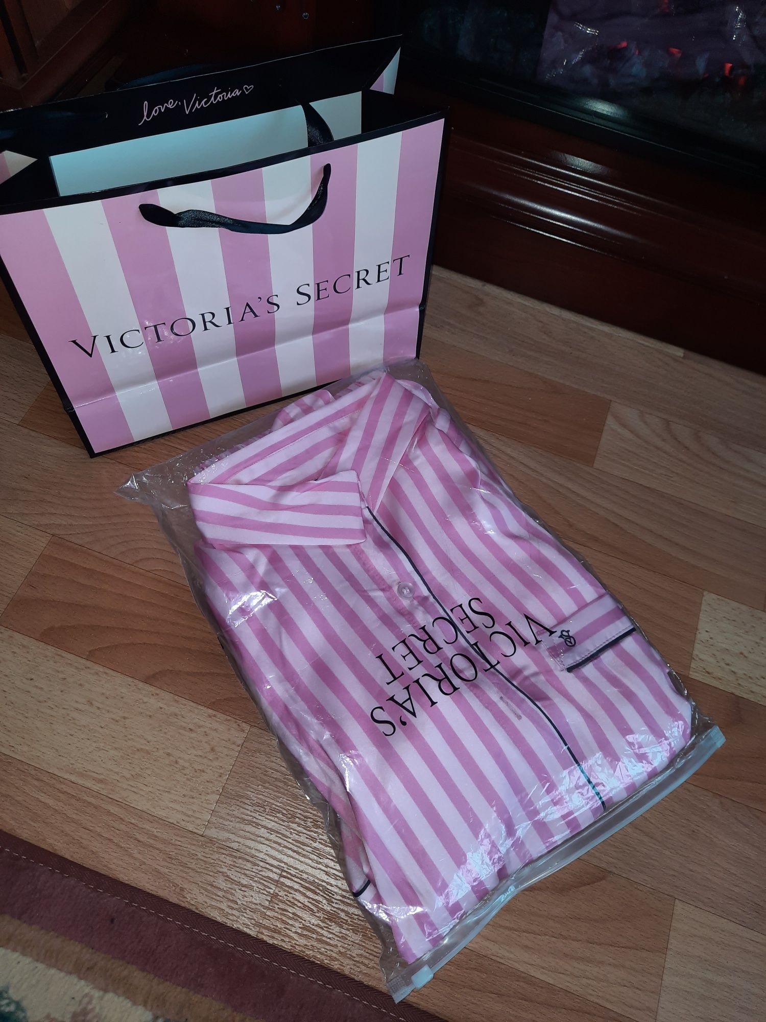 Женская пижама Victorias secrets в подарочном пакете