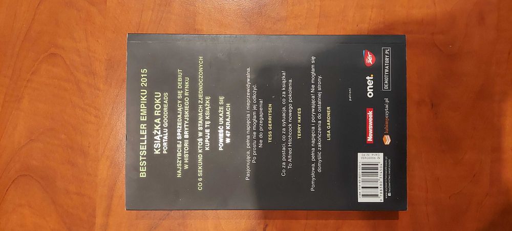 Dziewczyna z pociągu, Hawkins