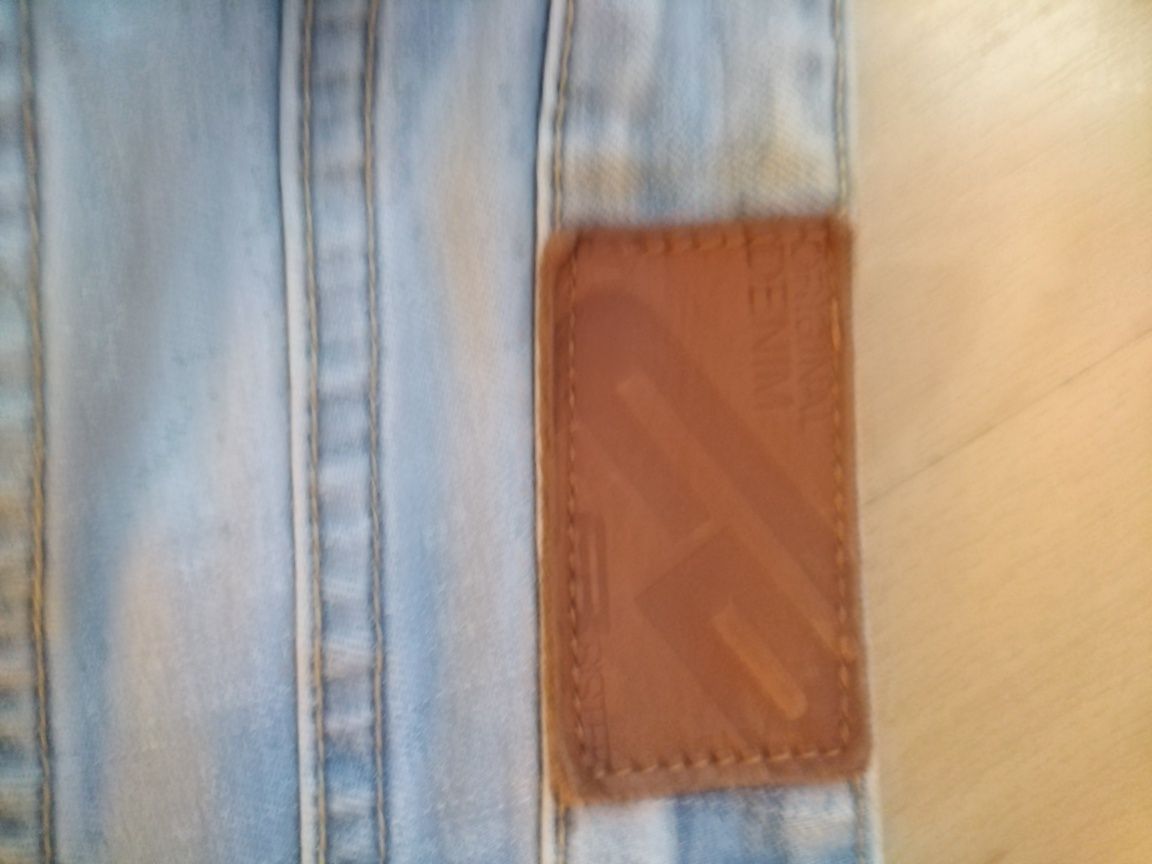 Jeansy jasne damskie M/L elastyczne