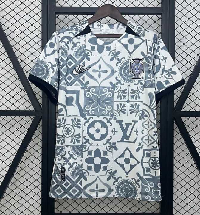Camisola Portugal x Luis Vuitton