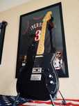 Squier Stratocaster "Hello Kitty" (telecaster tele strat)