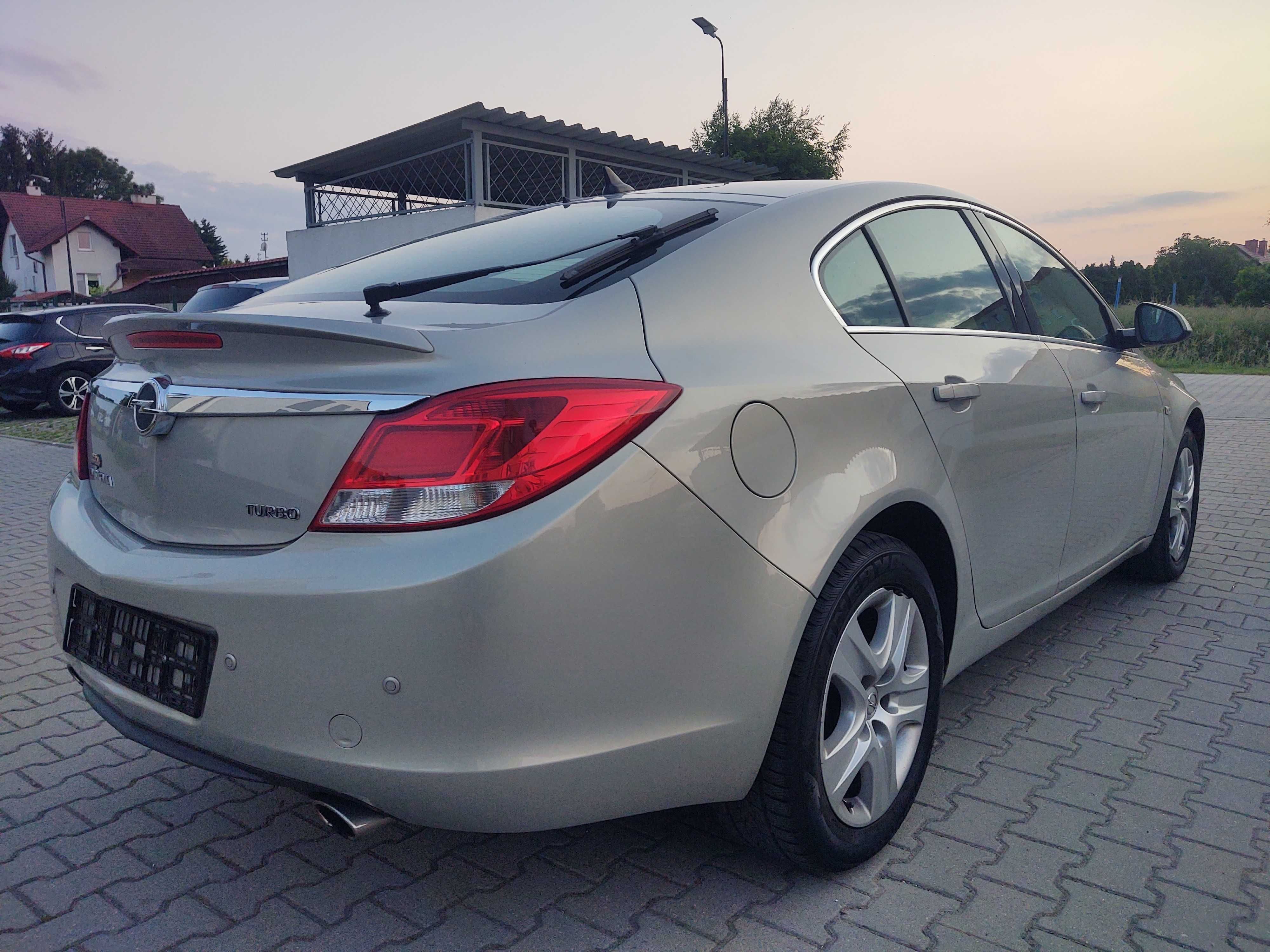 opel insignia 2009r 2.0 turbo 220KM SUPER STAN 159 tyś km NAWIGACJA