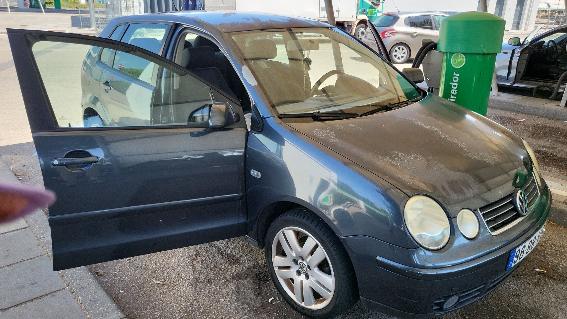 Polli 2003 preço negocialvel