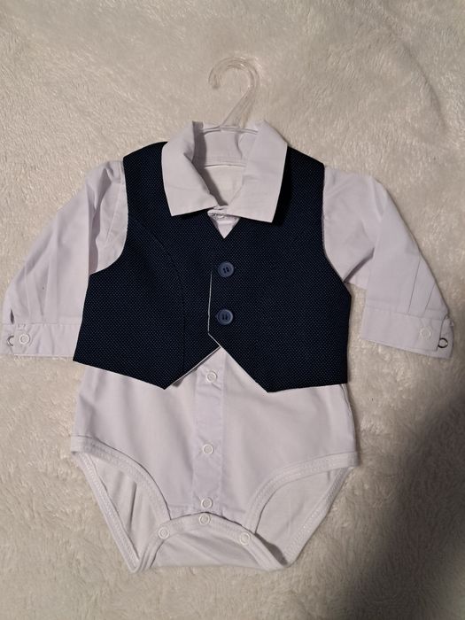 Ubranko do chrztu rozm 68