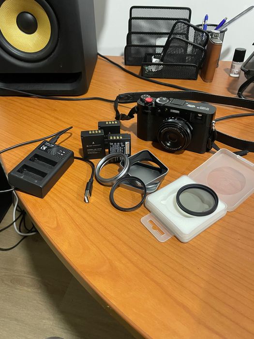 Fujifilm X100vi com extras