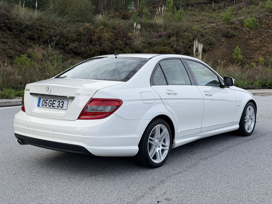 Mercedes Benz C 220 CDI AMG 175mil kms Nacional