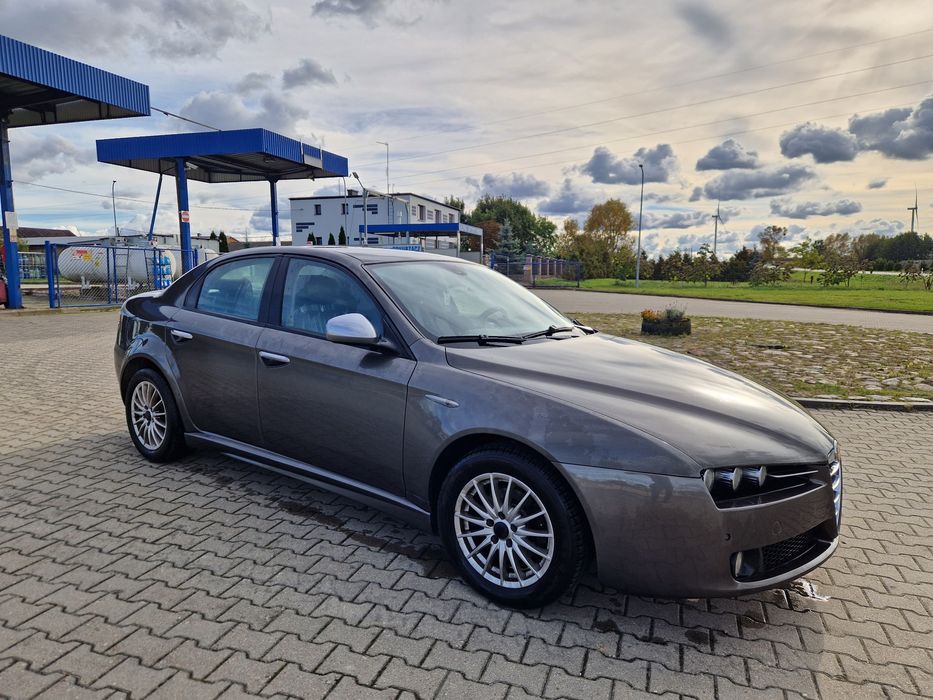 Alfa Romeo 159 ti 1.9 jtd 150 km najbogatsza wersja super stan