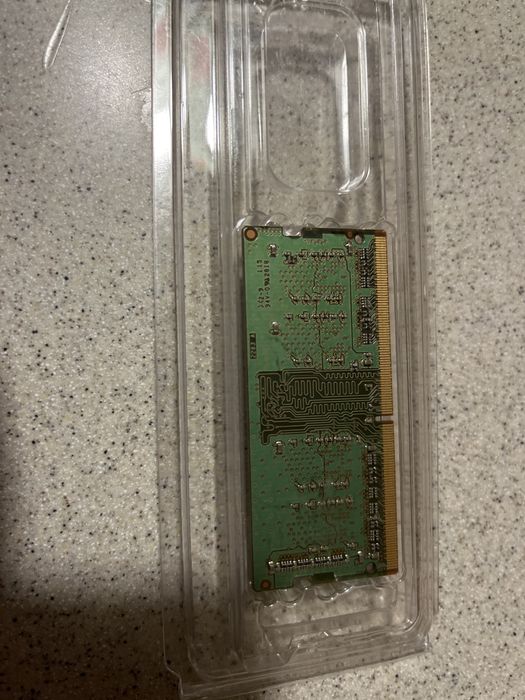 Pamięć RAM 4GB 1RX16 PC 2666V SC 11 , MTA4ATF51264HZ 2G6E1