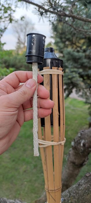 Pochodnie na naftę z bambusa 150 cm 8 szt.