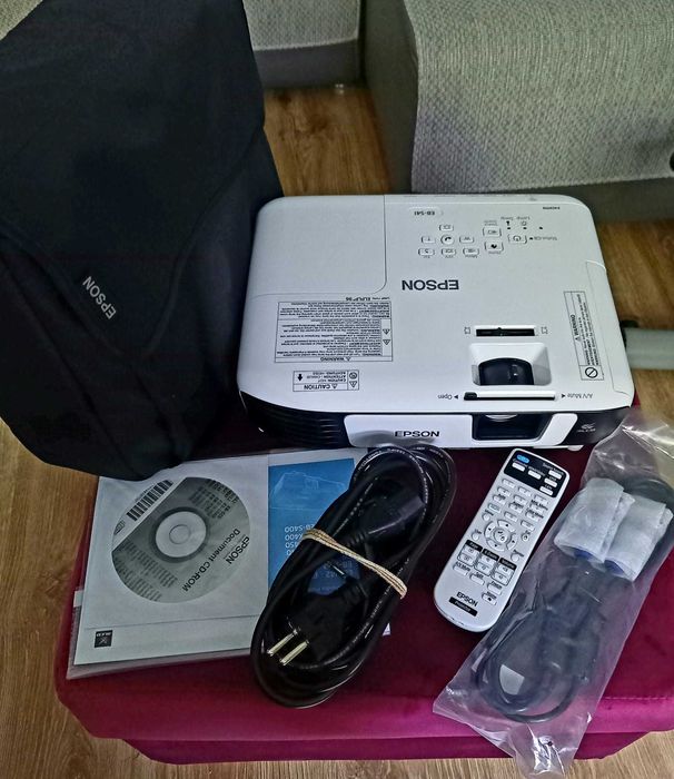 Projektor EPSON EB-S41 nieużywany