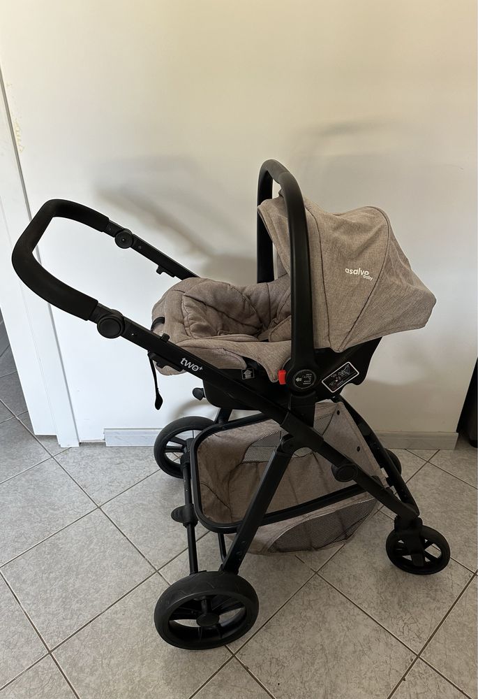 Carrinho de Bebe Two+ conversivel em Trio