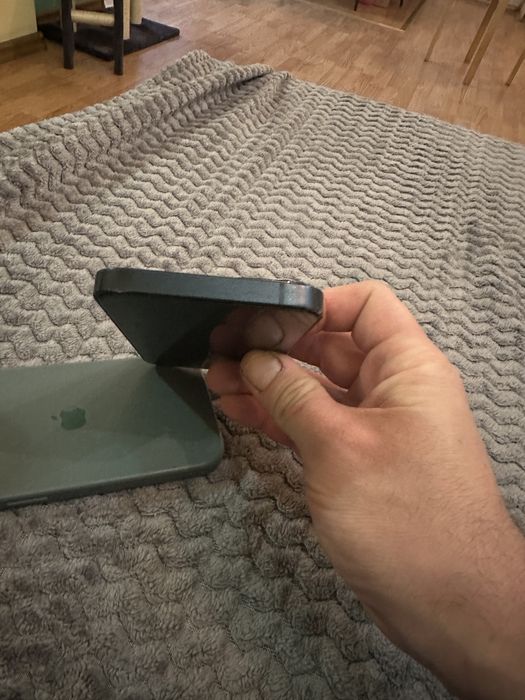 Продам iphone 13 128gb