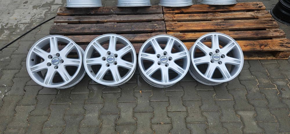 Felgi aluminiowe Volvo/Ford 16" 5x108 6.5jx16 ET43