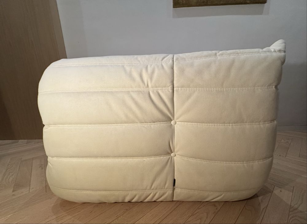 Fotel Togo Ligne Roset Narożnik sofa Eggshell