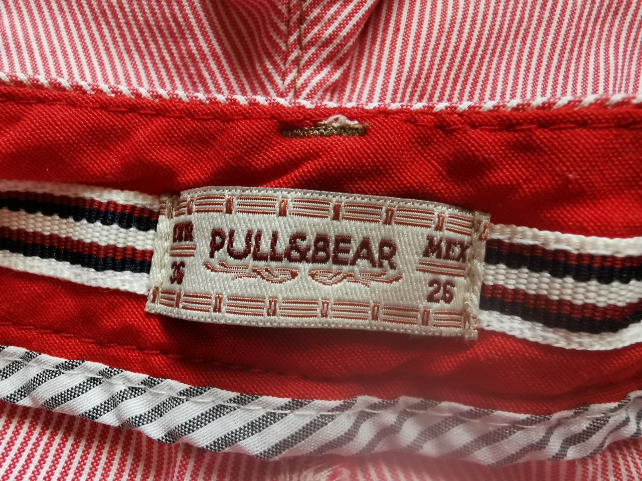 Damskie spodenki Pull & Bear r. 26