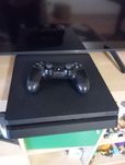 PS4 Slim 500GB + controle
