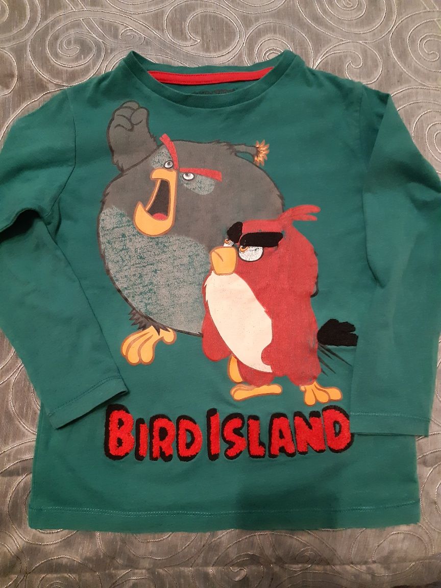1 ou 2 camisolas dos Angry Birds - Saldos