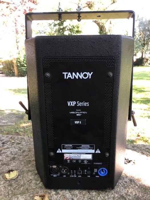 2 colunas - Tannoy VXP 8