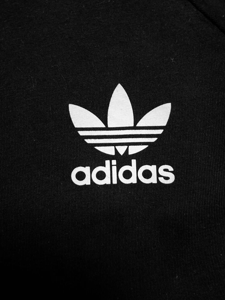 Лонгслів, реглан, кофта Adidas на хлопчика 7-8 років