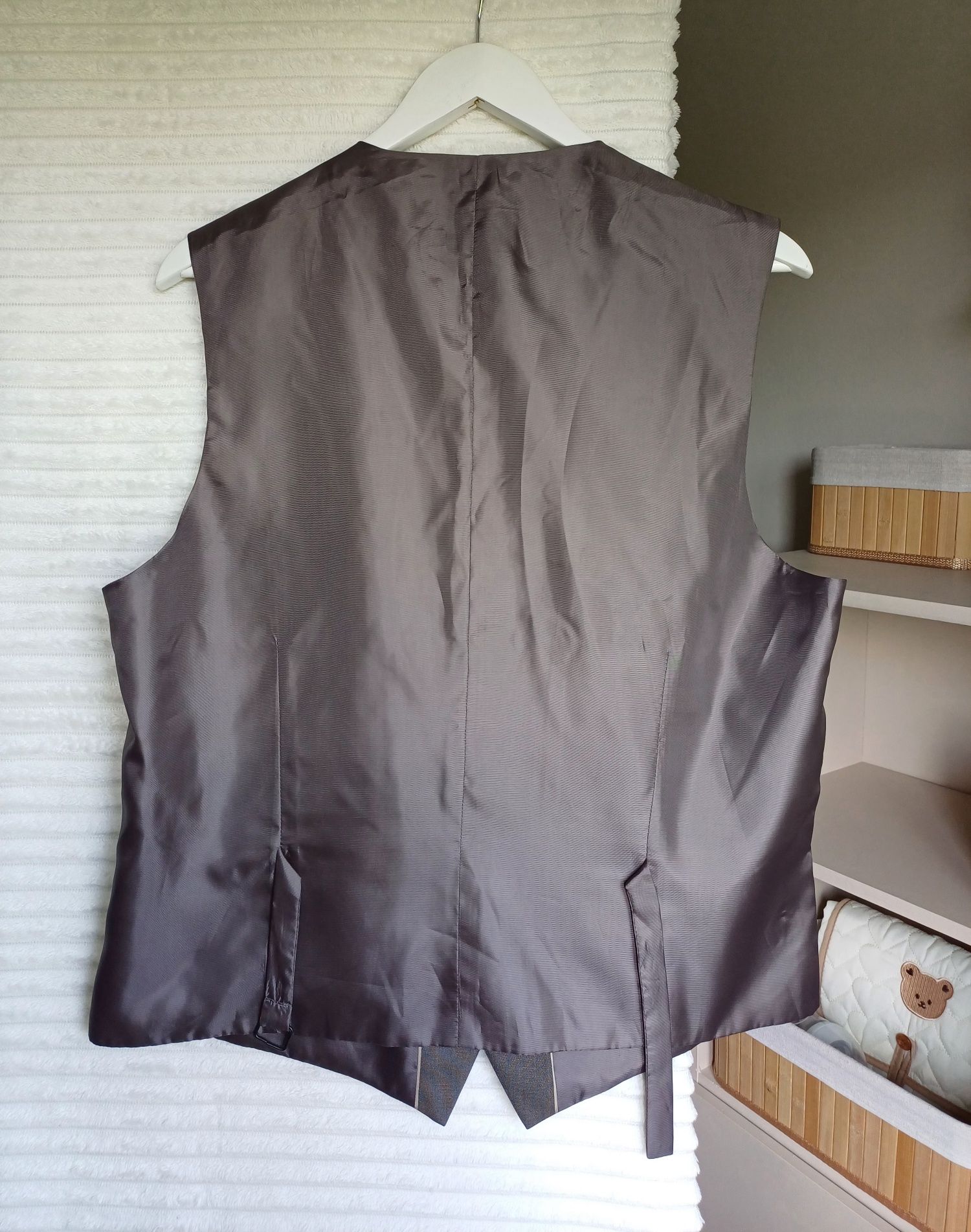 Elegancka męska kamizelka rozmiar 42