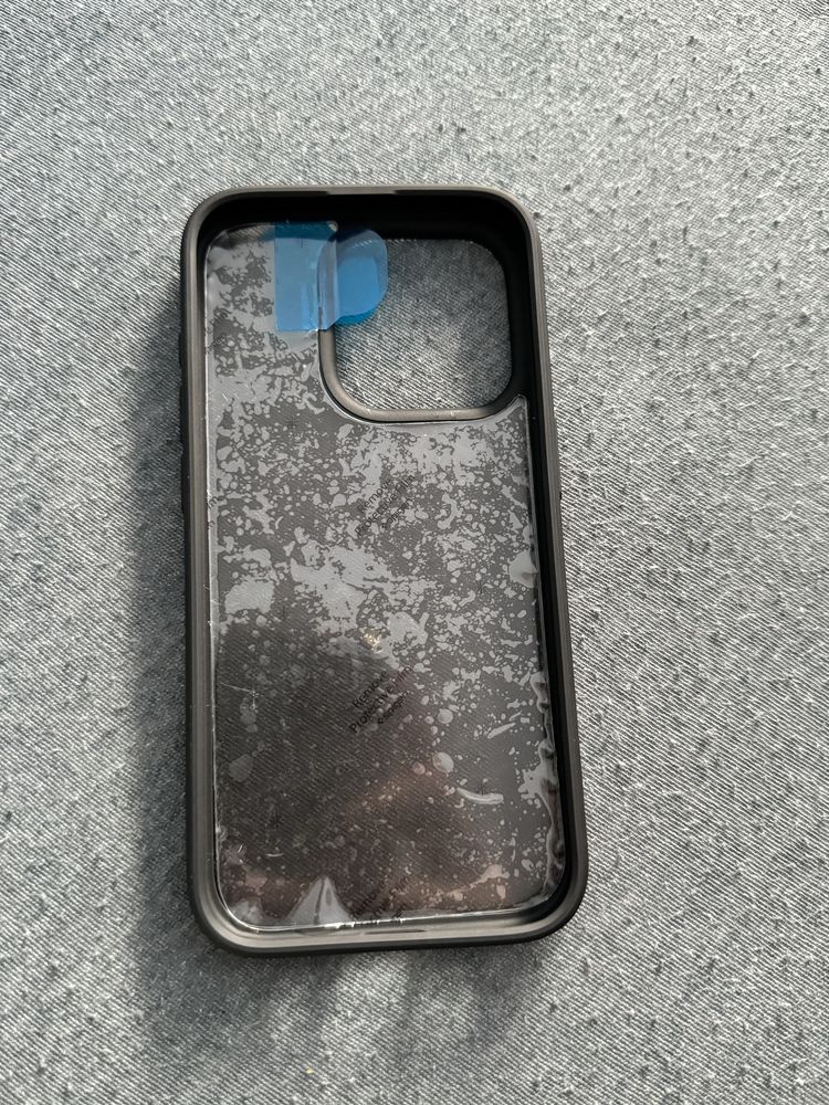 spigen case iphone 15 pro